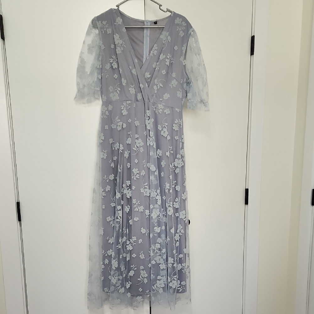 Elegant Lavender Floral Dress